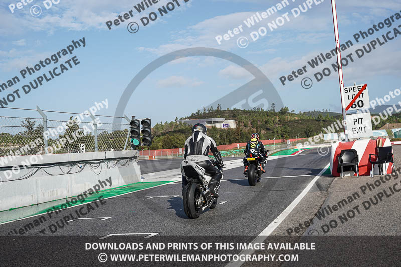 motorbikes;no limits;peter wileman photography;portimao;portugal;trackday digital images